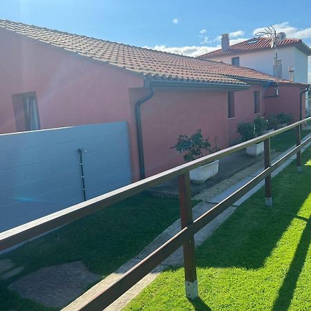 La Casina Villa Ovinana  Luaran gambar